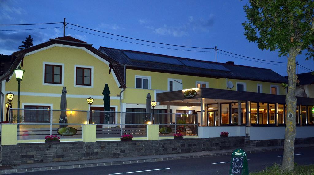 Gasthof Haselberger Marbach an der Donau Exterior photo