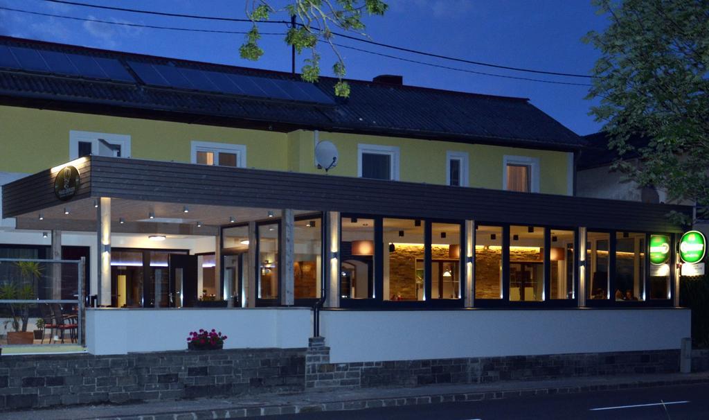 Gasthof Haselberger Marbach an der Donau Exterior photo